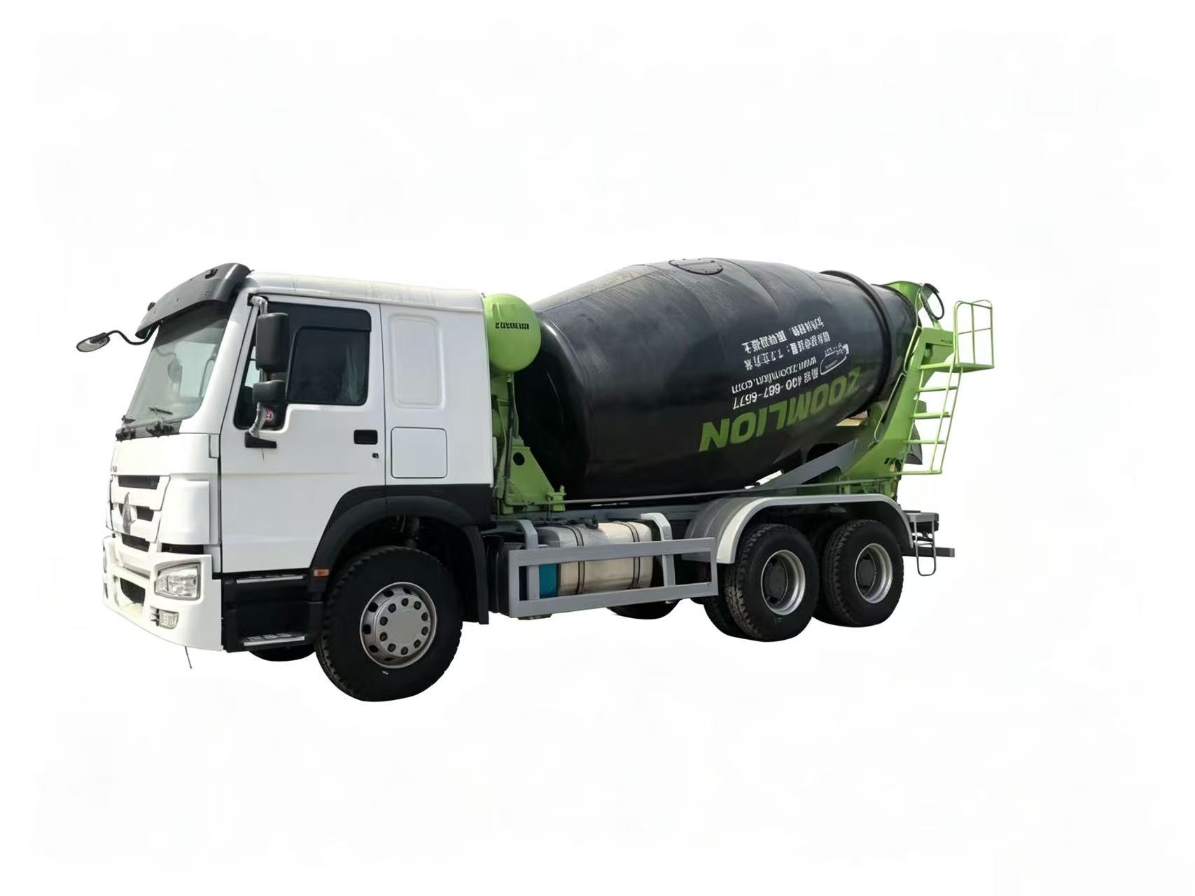CONCRETE MIXER TRUCK