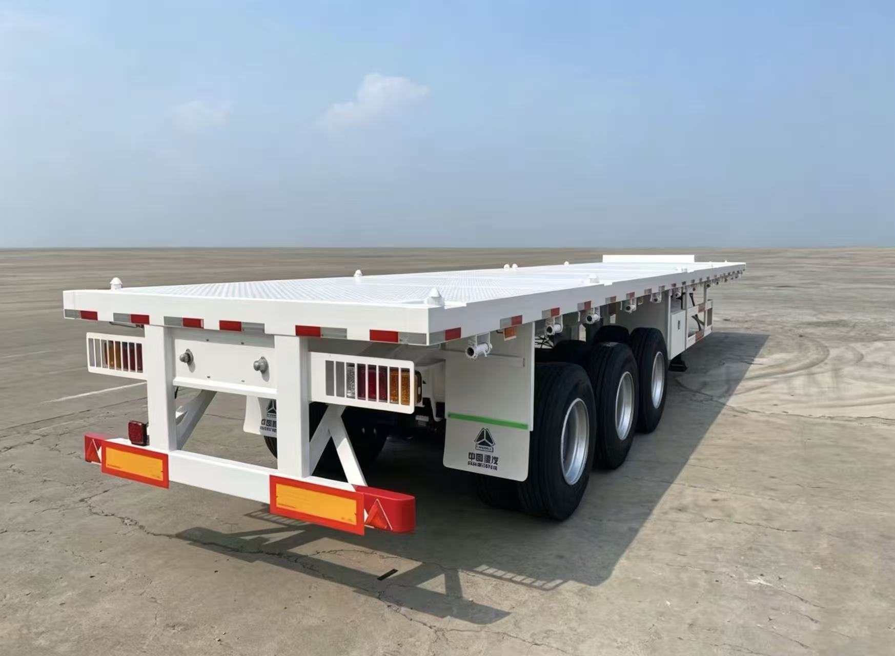 SEMI-TRAILER
